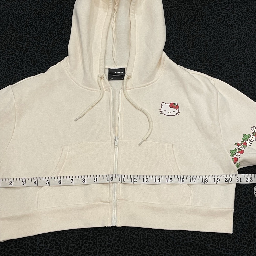 Hello Kitty Womens Sweater Graphic Hoodie Back To School Cropped Full Zip M - Picture 3 of 5